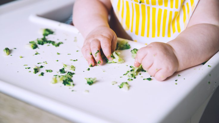 How to make weaning your baby less stressful